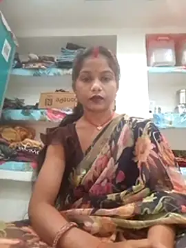 Snapshot of CHANDNi_700 chatting on 06-05-26, 06:51 CHANDNi 700 online show from 06-05-26, 06:51