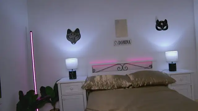 LiliKittenn online show from 05-26-26, 03:37