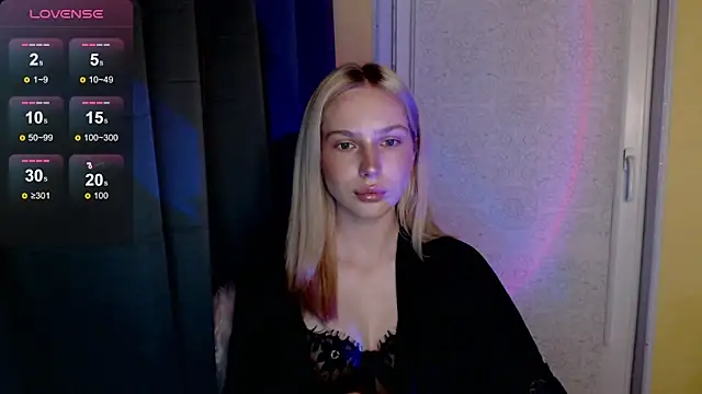 MichelleVelour online show from 05-12-26, 05:52