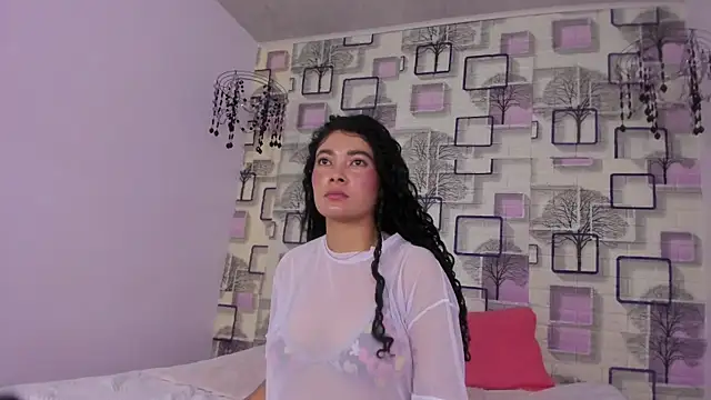 emilly duque online show from 05-19-26, 04:19