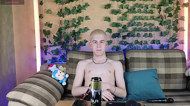 Tommy CrashXXX online show from 06-04-26, 06:40