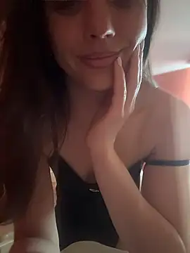 ToriSouletyx online show from 05-21-26, 11:07