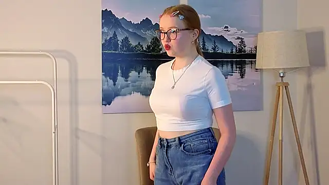 KarlaPasey online show from 05-12-26, 05:04