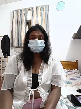 Xbees CT online show from 05-15-26, 04:43