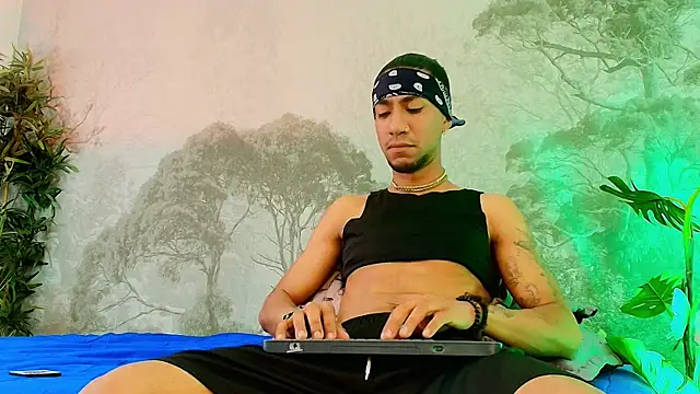 Milan coopers online show from 06-10-26, 11:11