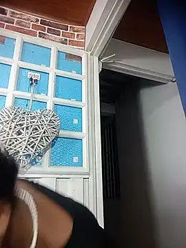 Liss Love1 online show from 06-17-26, 11:58