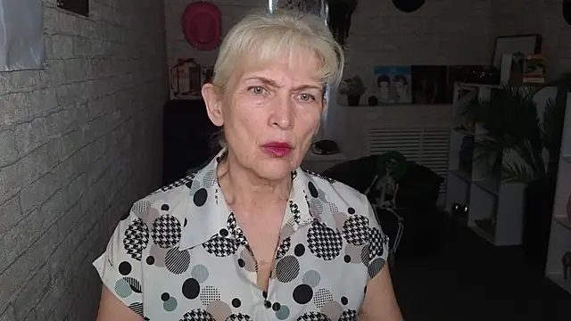 Nia Natur online show from 05-22-26, 05:16