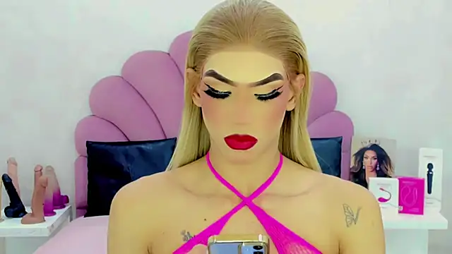 Barbie Northh online show from 05-12-26, 05:04