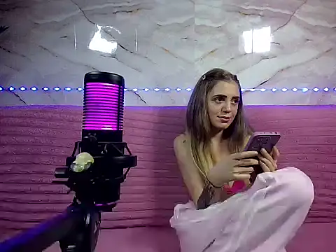 BunnyBliss2 online show from 06-13-26, 09:24