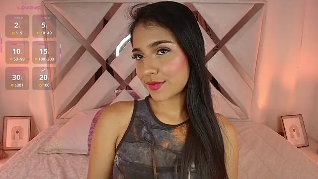 thalia gomez   online show from 06-04-26, 08:13