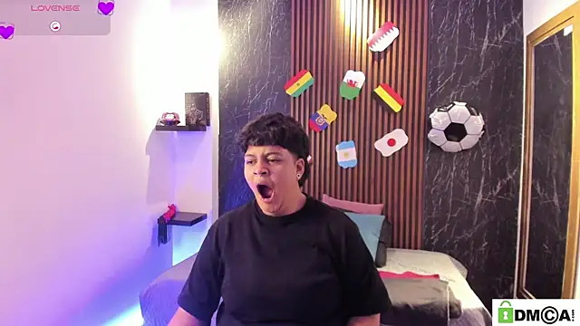 Nico Blaze22 online show from 06-19-26, 12:27