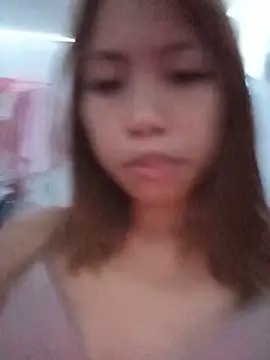 Snapshot of sweetpinayxxx chatting on 06-01-26, 06:18 sweetpinayxxx online show from 06-01-26, 06:18