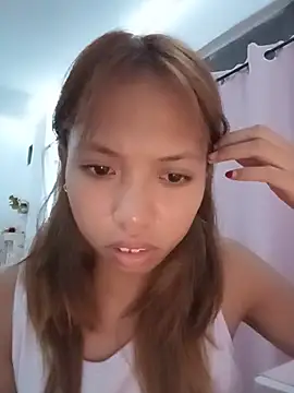 Snapshot of sweetpinayxxx chatting on 06-24-26, 06:06 sweetpinayxxx online show from 06-24-26, 06:06