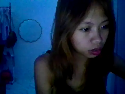 Snapshot of sweetpinayxxx chatting on 07-09-26, 07:02 sweetpinayxxx online show from 07-09-26, 07:02