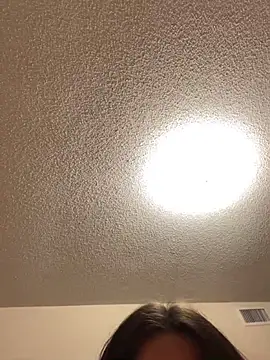 allyroseeee online show from 05-19-26, 04:19