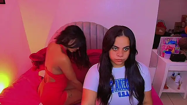 your favorite girls online show from 06-07-26, 05:23