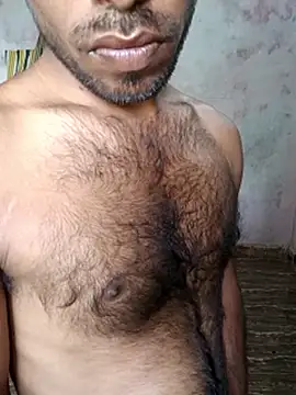 Snapshot of nilu_5633 chatting on 06-15-26, 04:56 nilu 5633 online show from 06-15-26, 04:56