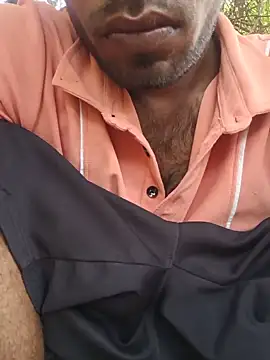 Snapshot of nilu_5633 chatting on 06-14-26, 03:19 nilu 5633 online show from 06-14-26, 03:19