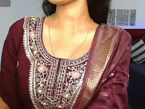 Snapshot of Moksha_ chatting on 05-29-26, 02:45 Moksha online show from 05-29-26, 02:45