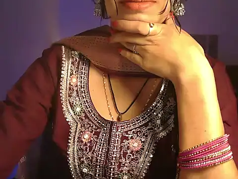 Snapshot of Moksha_ chatting on 06-30-26, 08:58 Moksha online show from 06-30-26, 08:58