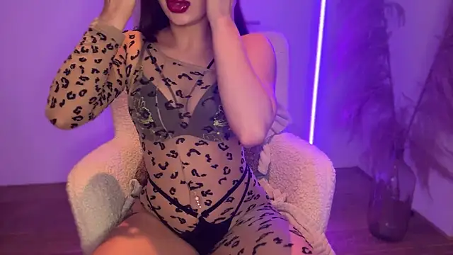 MewDoll online show from 06-19-26, 10:47