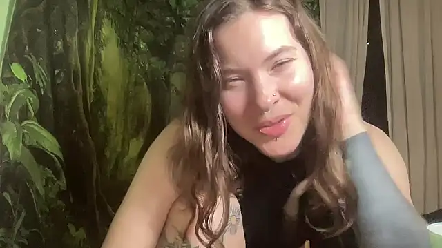 mo0ngoddess online show from 11-11-25, 04:51