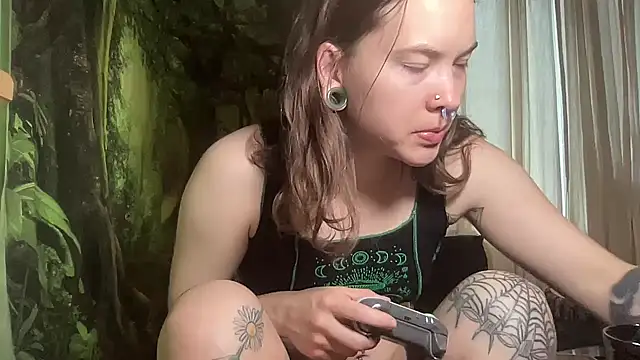 mo0ngoddess online show from 03-21-25, 01:02