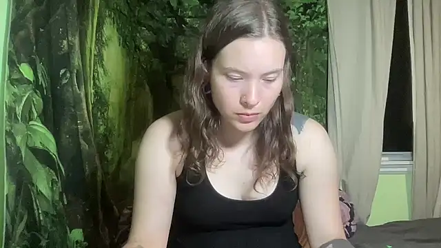 mo0ngoddess online show from 09-18-25, 09:01