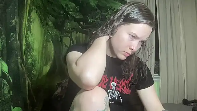 mo0ngoddess online show from 02-01-26, 04:33