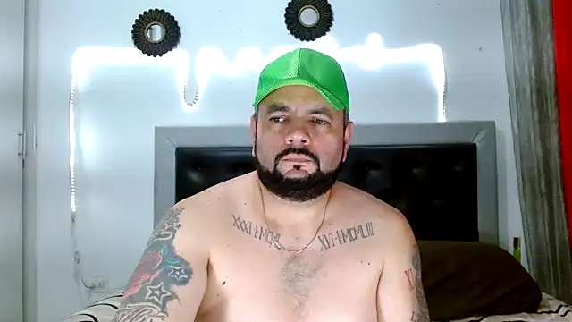 Snapshot of perverseveteranmanxxx chatting on 10-03-25, 06:04 perverseveteranmanxxx online show from 10-03-25, 06:04