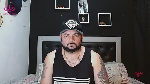 Snapshot of perverseveteranmanxxx chatting on 03-19-25, 12:04 perverseveteranmanxxx online show from 03-19-25, 12:04