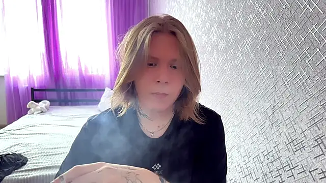 Snapshot of Hirtay chatting on 06-29-26, 11:32 Hirtay online show from 06-29-26, 11:32