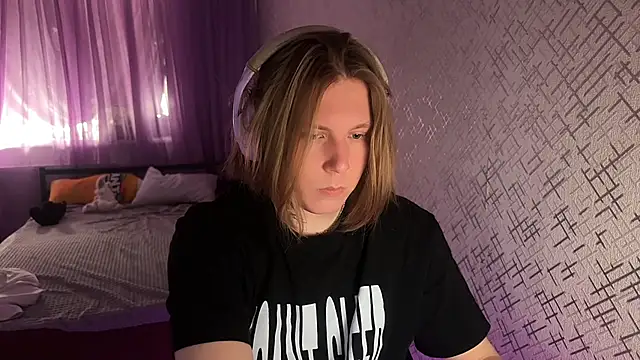 Snapshot of Hirtay chatting on 06-01-26, 02:06 Hirtay online show from 06-01-26, 02:06