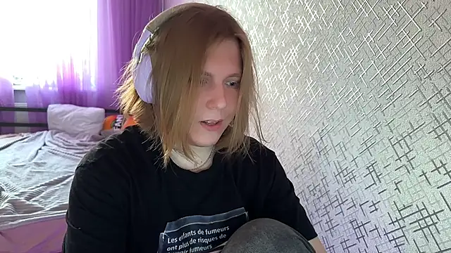 Snapshot of Hirtay chatting on 06-09-26, 05:03 Hirtay online show from 06-09-26, 05:03