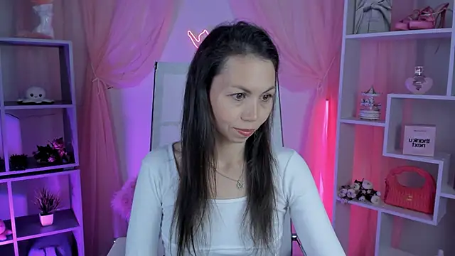 TrasyMorris online show from 06-03-26, 04:02