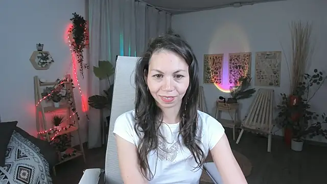 TrasyMorris online show from 05-22-26, 03:37