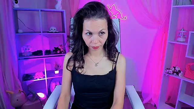 TrasyMorris online show from 05-29-26, 01:06