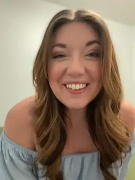 libbylaguna online show from 06-17-26, 03:06