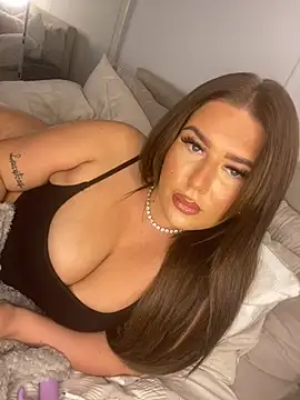 SofiagreenUK online show from 06-10-26, 12:45