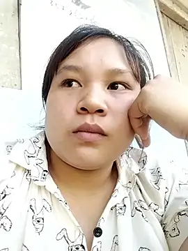 lybaby11 online show from 05-17-26, 08:47