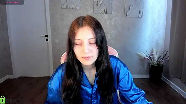 Tracey Gill online show from 06-01-26, 01:17