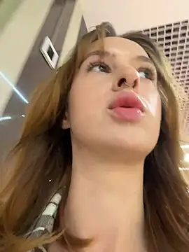 Outdorable online show from 06-26-26, 07:25
