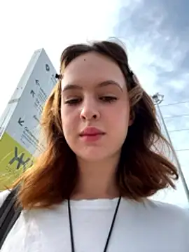 Outdorable online show from 06-08-26, 05:41