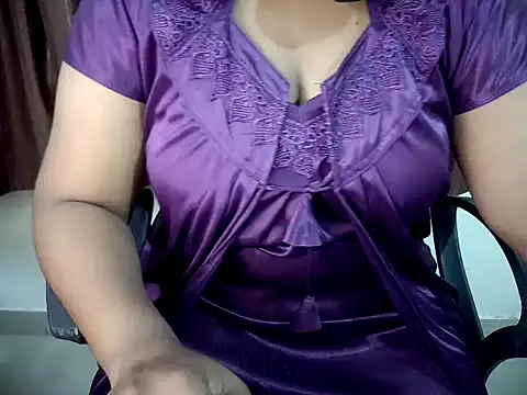 Snapshot of MALLU_WAVEZZZ chatting on 06-09-26, 03:24 MALLU WAVEZZZ online show from 06-09-26, 03:24