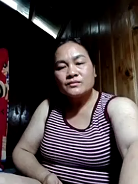 Snapshot of Blowjob0100 chatting on 06-18-26, 09:36 Blowjob0100 online show from 06-18-26, 09:36