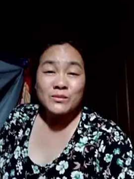Snapshot of Blowjob0100 chatting on 06-20-26, 02:33 Blowjob0100 online show from 06-20-26, 02:33