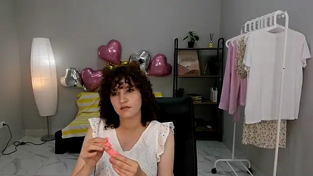 Miriam Boshe online show from 05-16-26, 10:36