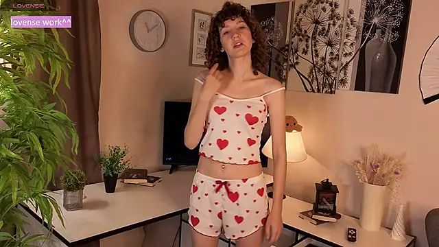 Miriam Boshe online show from 06-28-26, 06:03