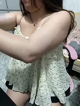 thanh ny online show from 06-18-26, 11:04