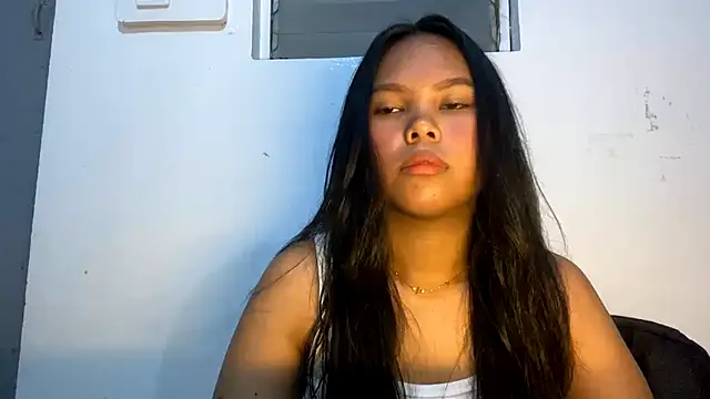 Snapshot of cherrynovax chatting on 05-29-26, 02:28 cherrynovax online show from 05-29-26, 02:28